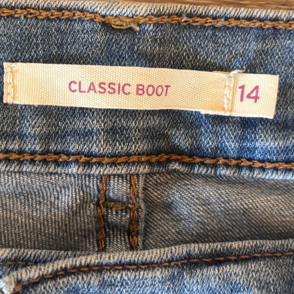 NWOT Levi's Classic Boot Cut Jeans Women's 14 Medium Wash Classic Stretch Denim - Picture 12 of 14
